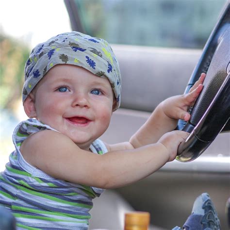 12 Best Tips for a Road Trip with a Toddler or Baby