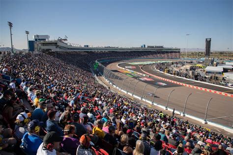 Phoenix Raceway | Visit Arizona