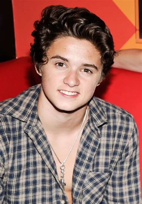 The Vamps Brad Simpson opens up about struggle to find love as he woos stunner on Celebrity ...