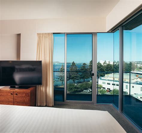 Accommodation - Port Lincoln Hotel