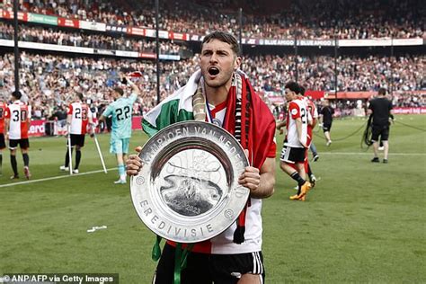 Feyenoord chief Dennis te Kloese throws cold water on talks striker ...