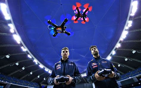 Pro drone racing confronts its amateur roots