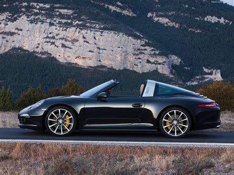 Porsche 911 Targa 4S 991 specs, 0-60, quarter mile, lap times - FastestLaps.com