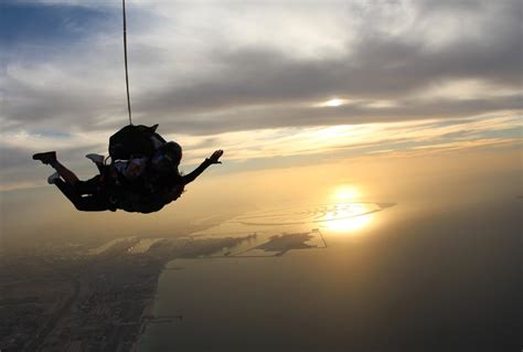 Why Skydivers Love Skydiving at Night | Skydive Long Island