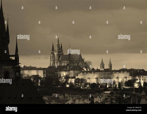 Prague Castle at night Stock Photo - Alamy