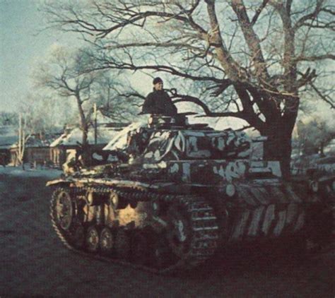 Third Reich Color Pictures: Panzerkampfwagen (PzKfw) ) III in Color