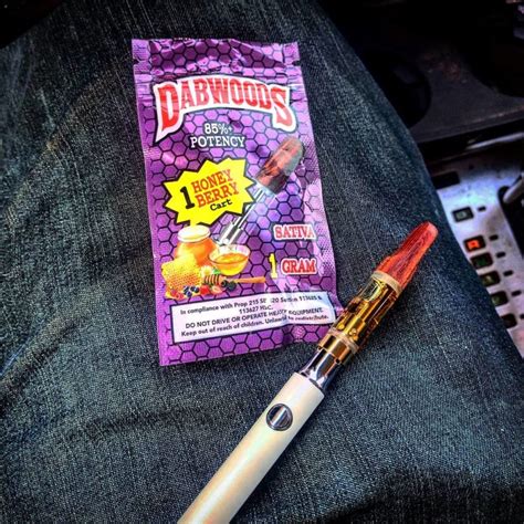 Dabwoods Carts Review: A Street Brand Cartridge to Avoid - Cannabis Legale