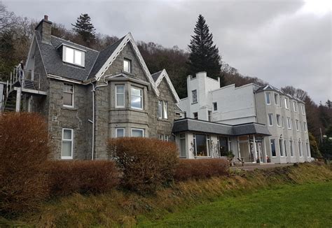 The Lodge on the Loch Hotel Onich Highlands of Scotland © 2019 Scotiana ...