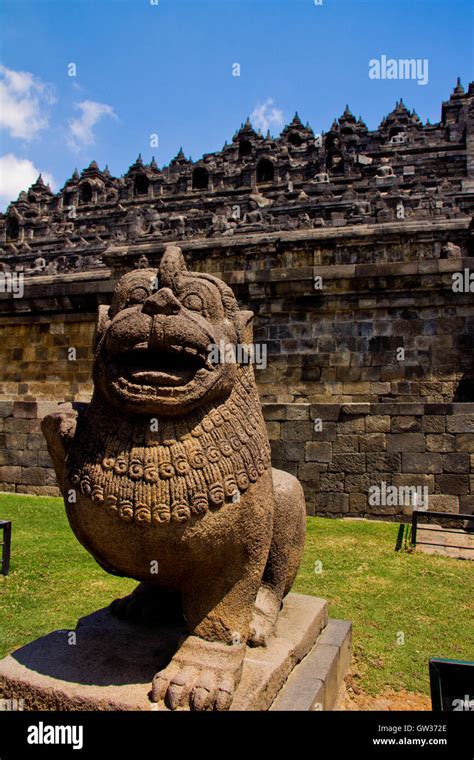 Borobudur Temple in Indonesia Stock Photo - Alamy