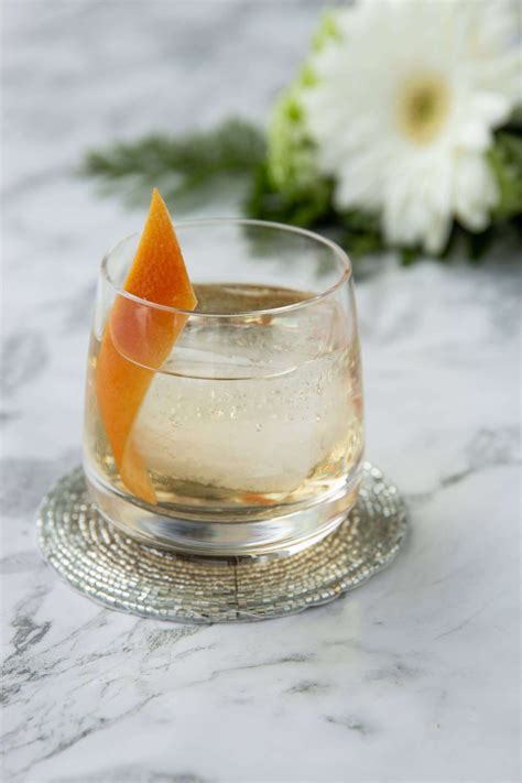 White Negroni | Recipe | Classic cocktail recipes, Negroni, Classic ...