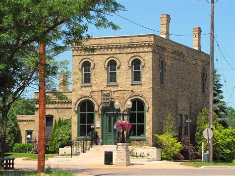 Manistee - Lake Michigan Beachtowns - Tripcarta