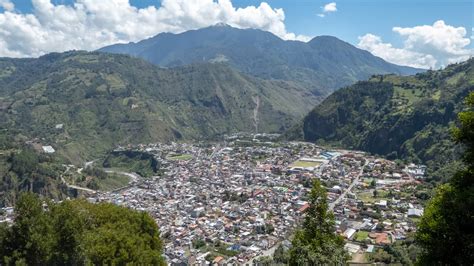 Baños, Ecuador - Don't Miss a Thing with our Awesome Guide!