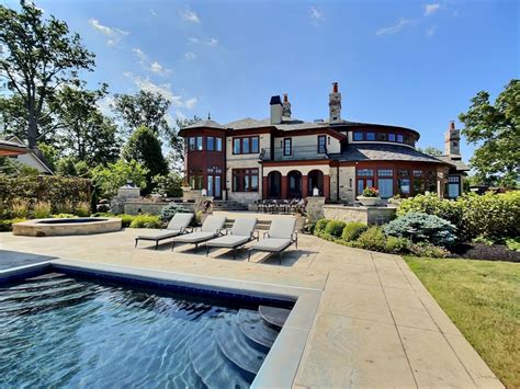 Avon Lake home offers lakefront luxury for $5.5M: House of the Week ...