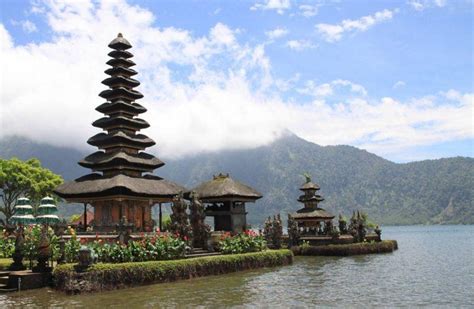 The 10 Most Beautiful Places in Bali to Get Instagram-Worthy Photos - Jen on a Jet Plane