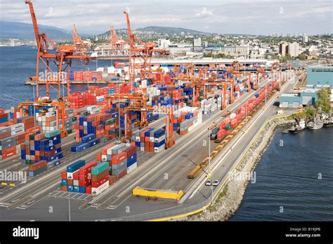 Vancouver port shipping containers -Fotos und -Bildmaterial in hoher Auflösung – Alamy