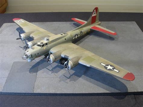 B-17 model kits 1/48 - Aircraft WWII - Britmodeller.com