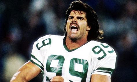 Jets legend Mark Gastineau finished treatment for colon cancer