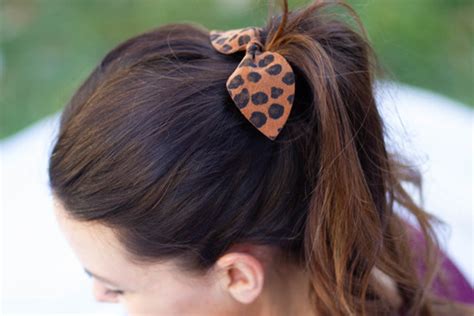 Shop - Hair Accessories - Ponytail Hair Bows - Page 1 - Iviana & Co.