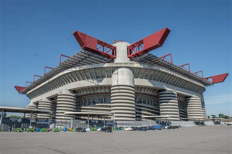 L'annuncio di Milan e Inter: Costruiremo il nuovo stadio, San Siro sarà ...