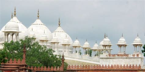 Moti Masjid Agra (Timings, History, Entry Fee, Images, Built by ...