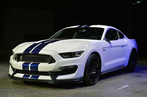 Ford Shelby Mustang GT350 specs, 0-60, quarter mile, lap times ...