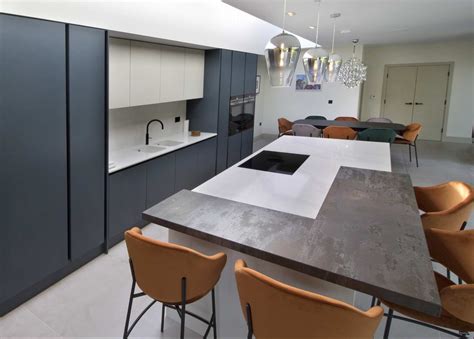 Handleless Kitchen Design Ideas by Concept Interiors of Sheffield.