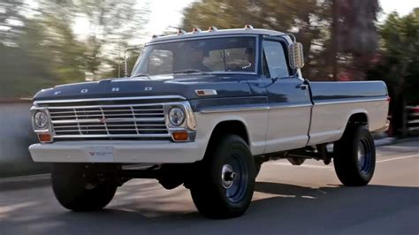 See Gorgeous 1970 Ford F-250 Restomod Inside And Out At Jay Leno's Garage - Public News Time