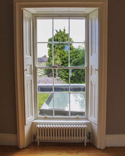 Pin by Lesley Lottering on Dream house in 2020 | Sash windows, Georgian ...