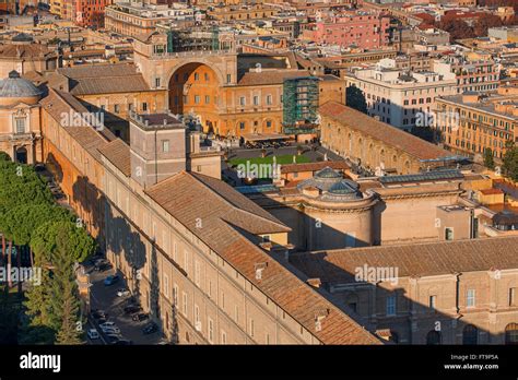 Aerial view of vatican city hi-res stock photography and images - Alamy