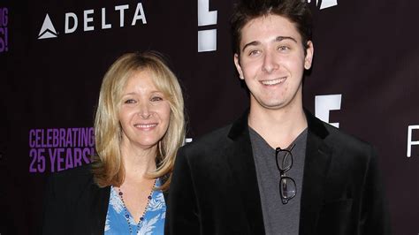 Friends star Lisa Kudrow makes surprise revelation about son Julian in ...