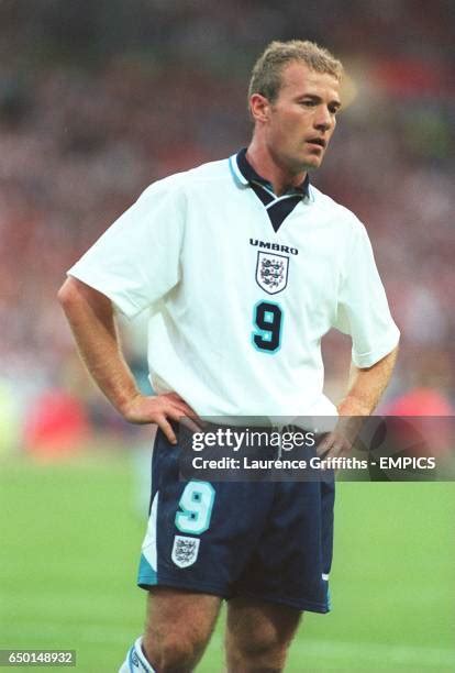 159 Alan Shearer Euro 96 Stock Photos, High-Res Pictures, and Images ...