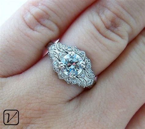 Antique Engagement Rings | A Favorite With Young Women