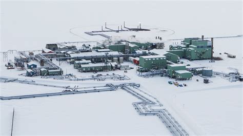 Alaska Officials Probe BP's Prudhoe Bay Wells After