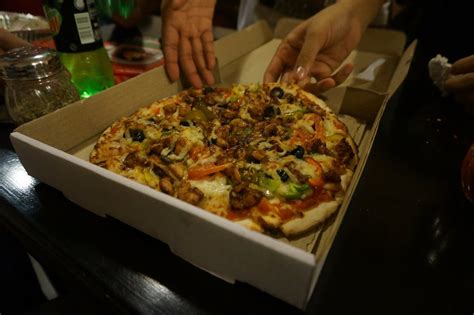 Mama Mia Italia Review - Best Pizza in Hyderabad