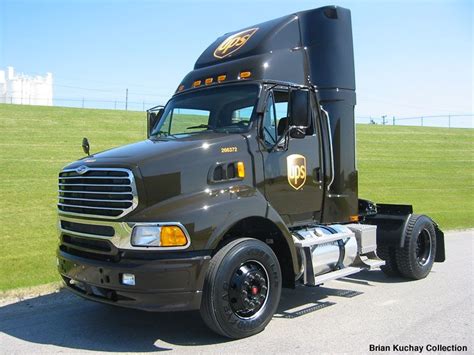 Ups Tractor Trailer | Tractor trailers, Ford motor, Trucks