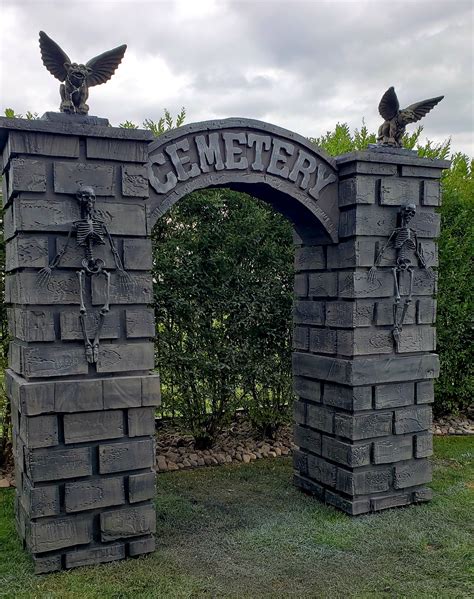 HUGE Cemetery Entrance Halloween Prop Yard Decoration - Etsy Canada