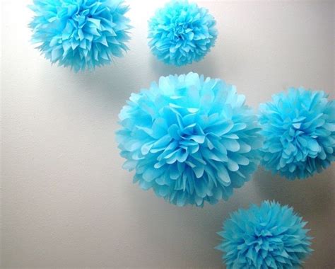 DREAMY BLUE / 5 Tissue Paper Pom Poms / Wedding Decorations / Diy / Baptism / Anniversary Party ...