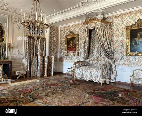 Versailles Castle interiors Stock Photo - Alamy