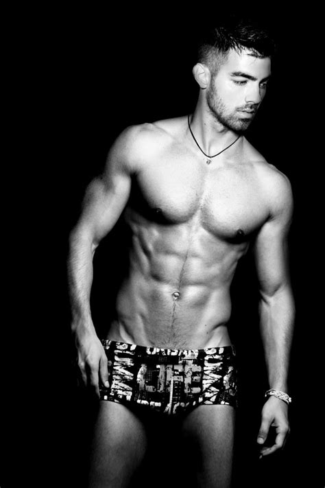 Joe Jonas....OMG!!! Damnit!!! HOT!!! | CelebriHotness | Pinterest | Joe ...