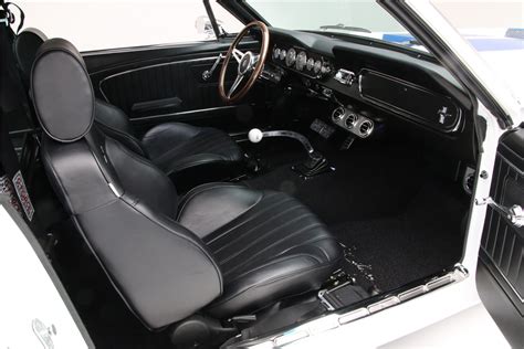 1966 FORD MUSTANG CUSTOM FASTBACK - Interior - 222269