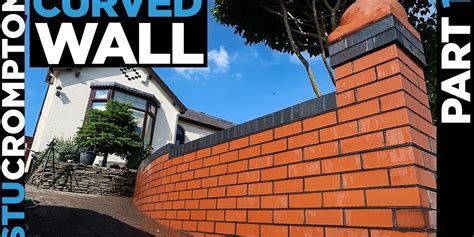 Bricklaying – Curved Garden wall part 1 | BBQ Grills Plus