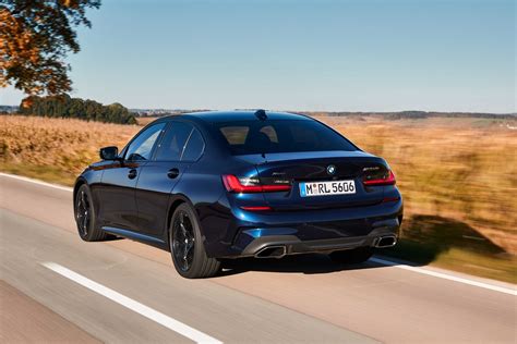 The new BMW M340i xDrive Sedan, Tanzanite blue metallic (10/2019).