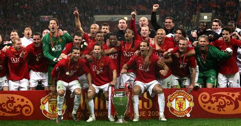 Gary Neville argues why 2008 Champions League winning squad is best Manchester United side ever ...