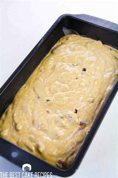 Fruit Cake Loaf {Easy Traditional Christmas Cake with Frosting}