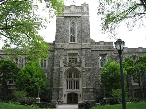 Tour college: Fordham University (Bronx, NY)