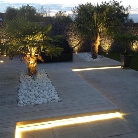 70+ Wonderful Modern Garden Lighting Ideas Will Inspire You | Tuin ideeën, Tuin, Moderne tuin