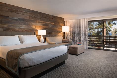 Hotel Azure: 2019 Room Prices $97, Deals & Reviews | Expedia