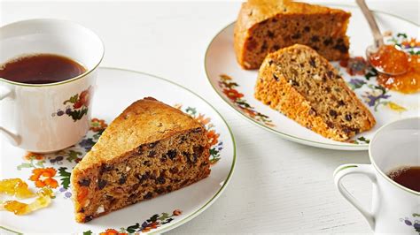 This one-bowl tea bread from Mary Berry is tender, fragrant and simple ...