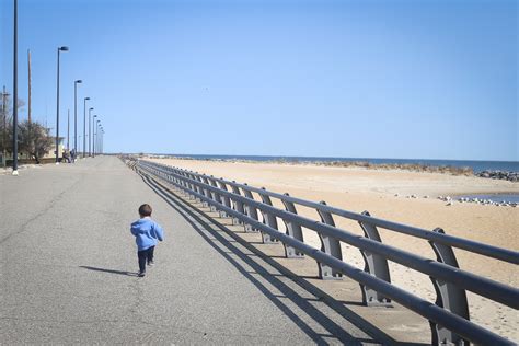 Outlook Beach at Fort Monroe (Hampton, VA) - Mermaid City Kids ...