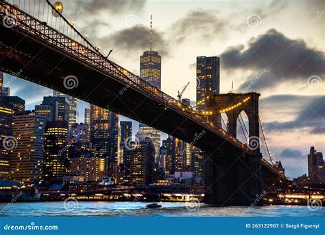 Brooklyn Bridge and Manhattan at Night Stock Image - Image of landscape ...